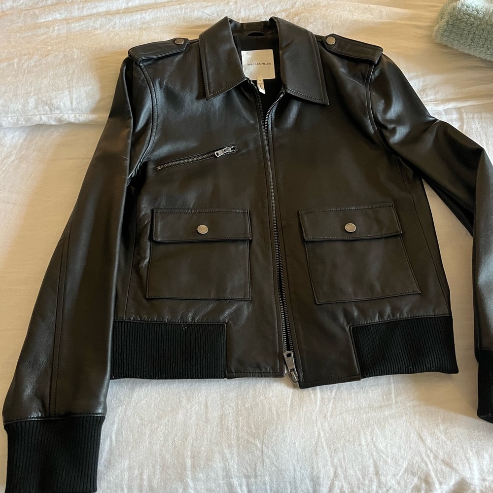 100% genuine leather bomber jacket. Brand is avec les filles. Size small